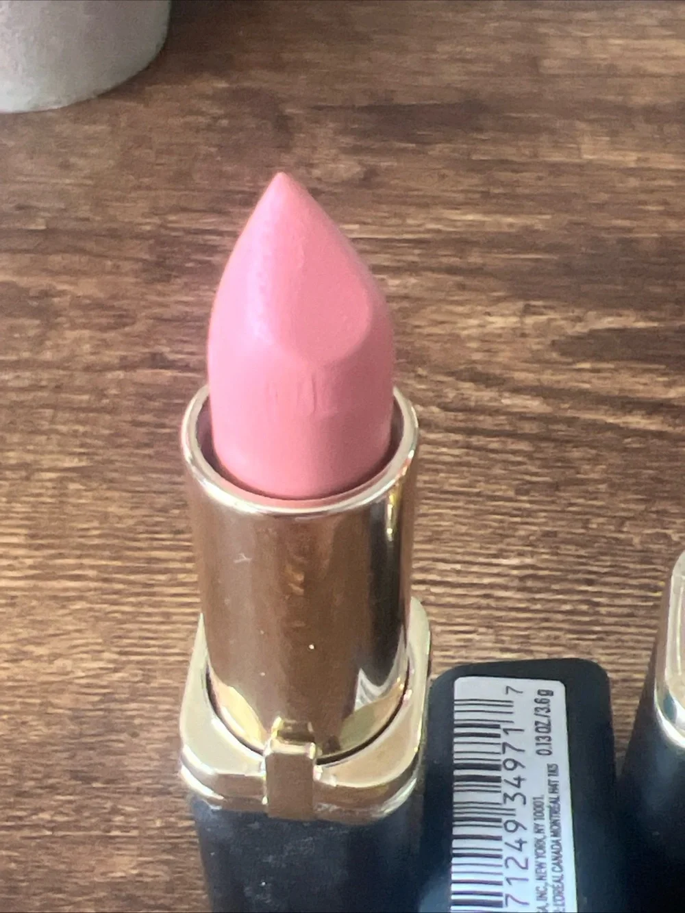 L’Oréal Colour Riche Collection Exclusive Lipstick Bundle Lot of 4